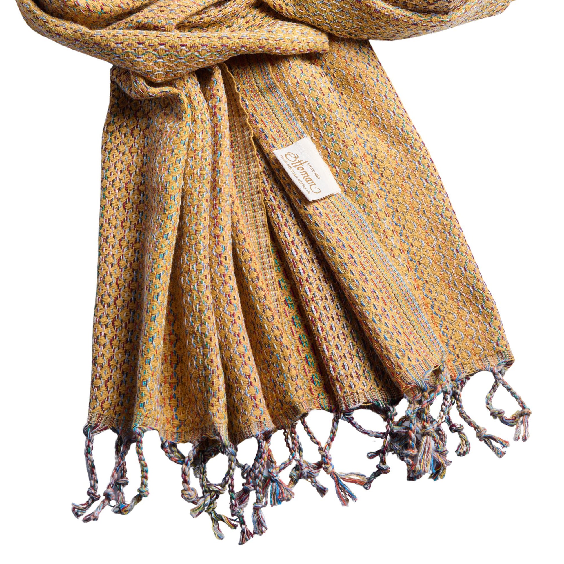 Hamamtuch Ala aus 100 % Baumwolle, 175 × 100 cm, in Gelb, ausgebreitet dargestellt