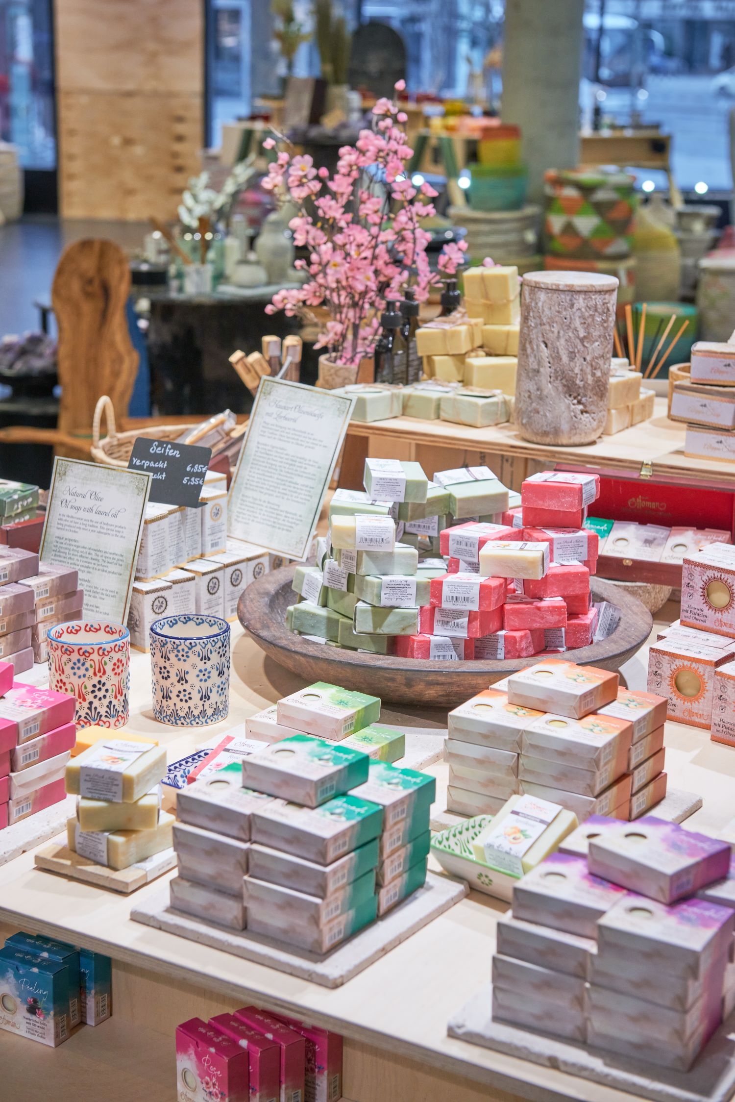 Ottoman_day01_1189_retouch Ottoman_day01_1189_retouch